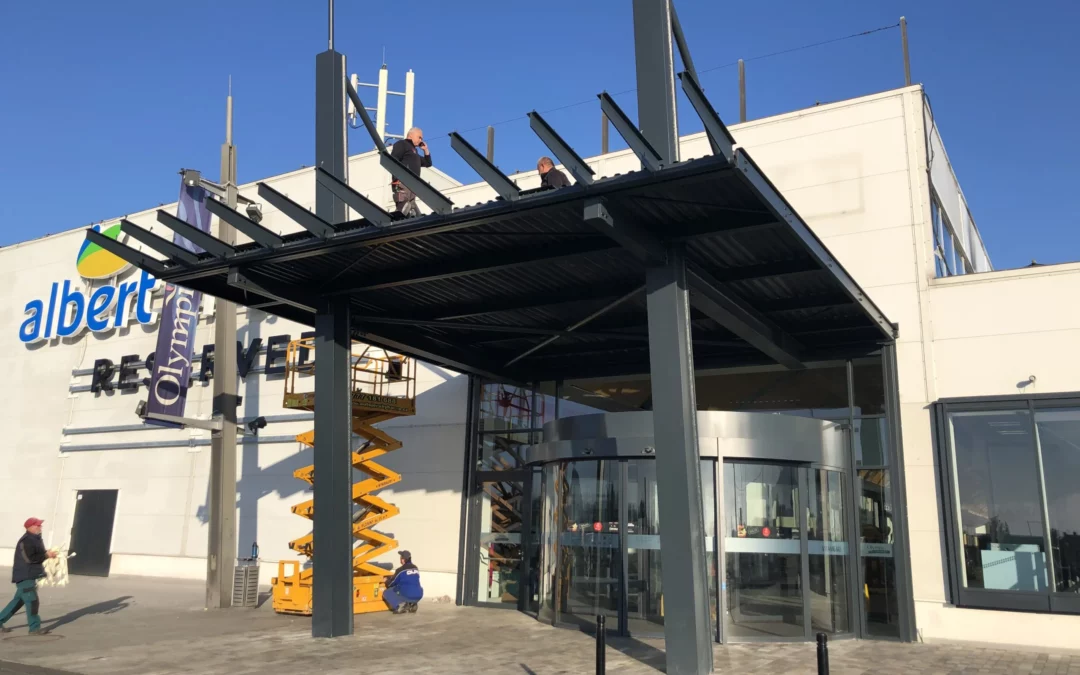 2019 – NAO, a.s. – Roofing of the entrance of OC OLYMPIA Teplice